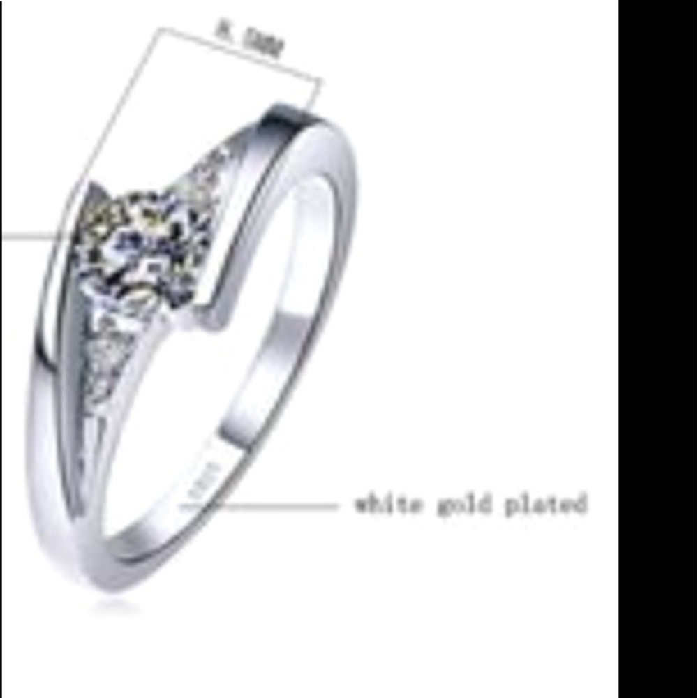 NEW 925SILVER WG OVERLAY ROUND CUT MOISSANITE RING - Picture 4 of 8